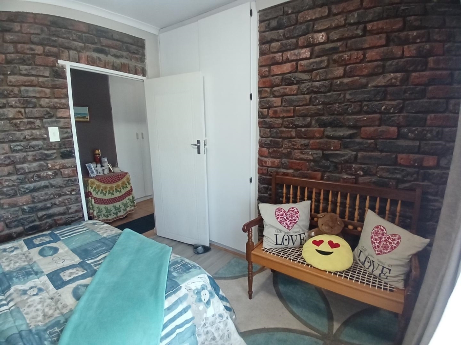 3 Bedroom Property for Sale in Dana Bay Western Cape